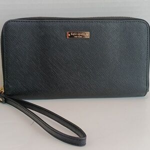 Kate Spade Womens Newbury Lane Black Wallet / Wristlet
